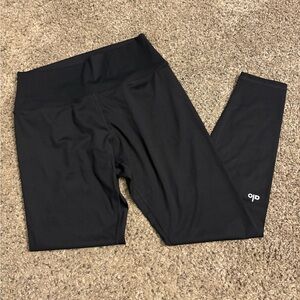 ALO Yoga Black Leggings, Large